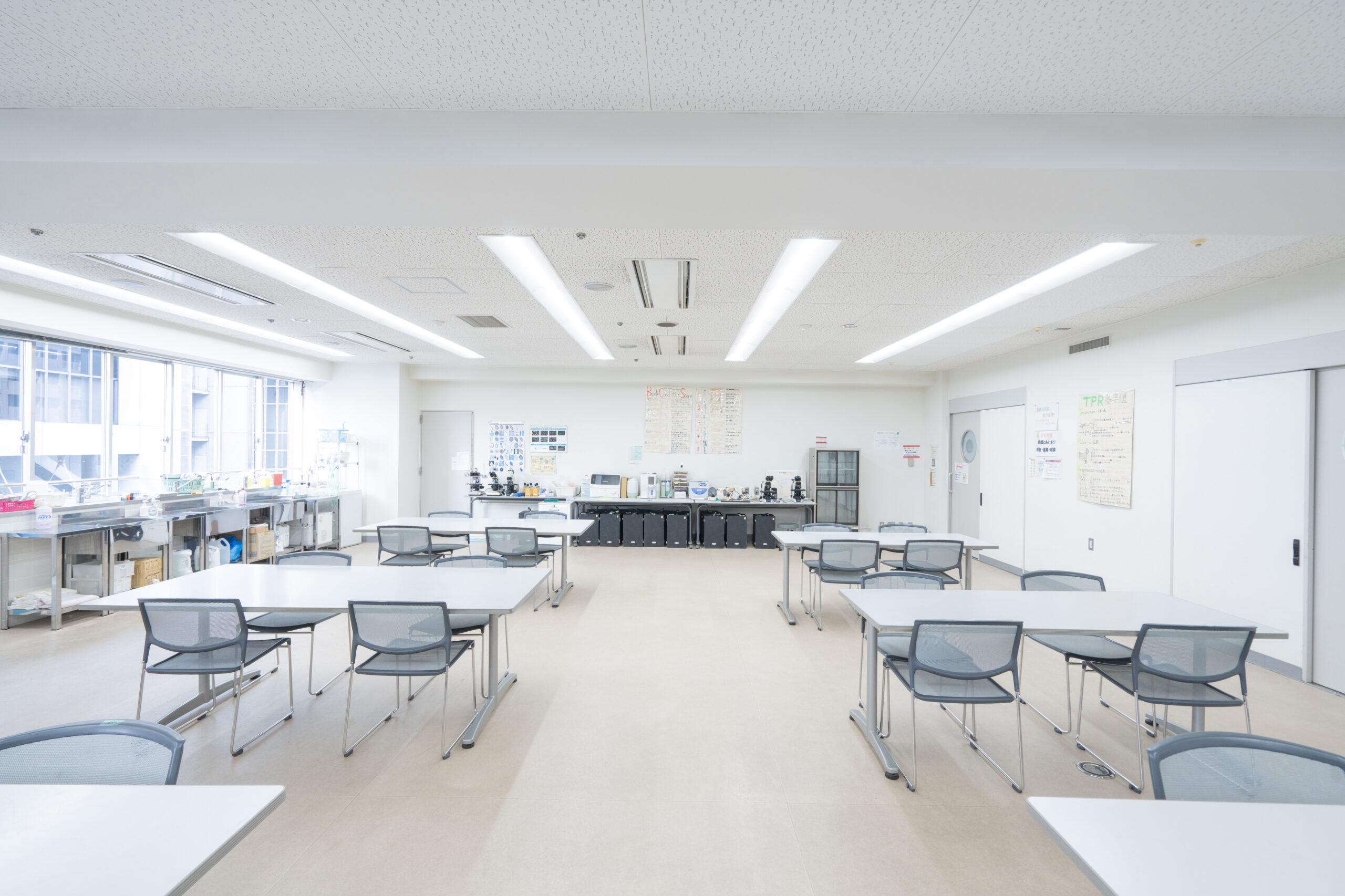 動物看護実習室